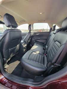 2020 Ford Edge SEL   - Photo 10 - Topeka, KS 66608