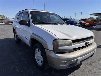 2002 Chevrolet TrailBlazer LTZ - Photo 3 - Topeka, KS 66608