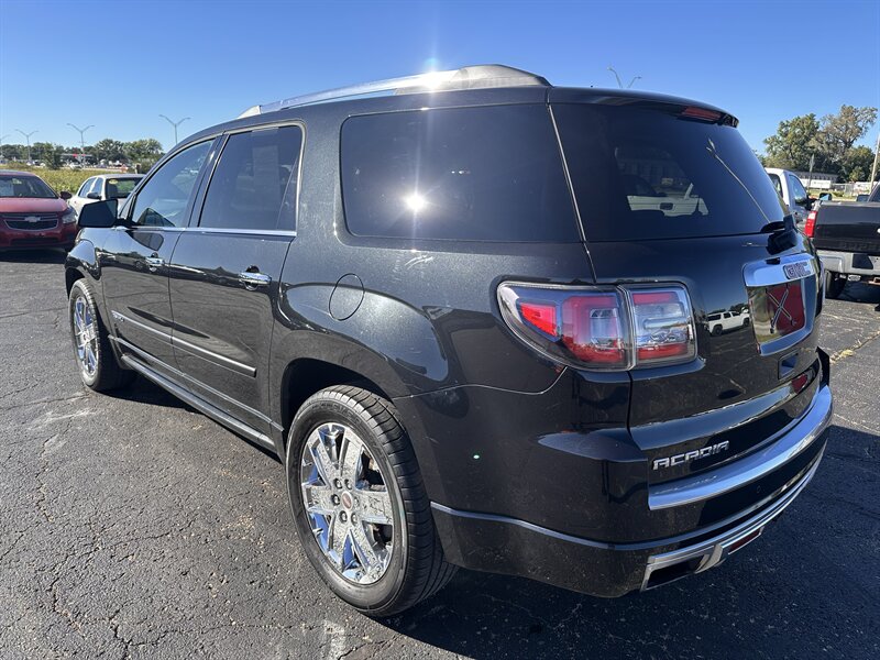 2013 GMC Acadia Denali - Photo 7