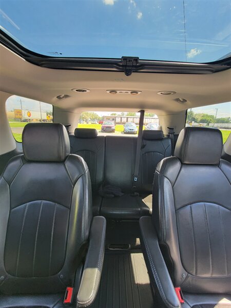 2013 GMC Acadia Denali - Photo 17 - Topeka, KS 66608