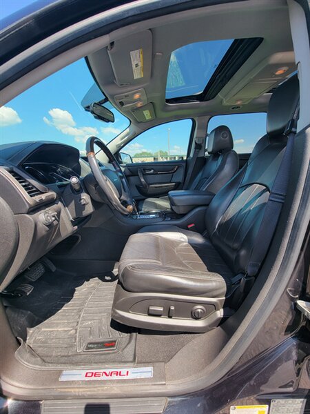 2013 GMC Acadia Denali - Photo 8 - Topeka, KS 66608