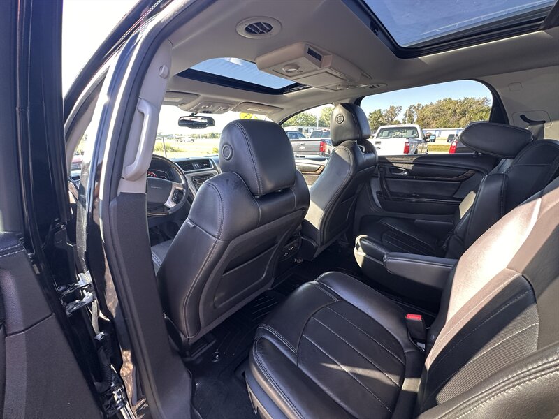 2013 GMC Acadia Denali - Photo 10