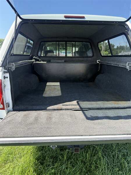 2005 Ford F-250 Lariat - Photo 5 - Topeka, KS 66608