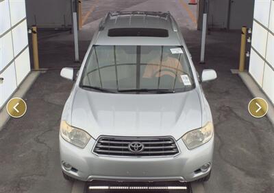 2010 Toyota Highlander Limited   - Photo 2 - Topeka, KS 66608