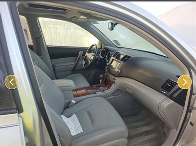 2010 Toyota Highlander Limited   - Photo 8 - Topeka, KS 66608