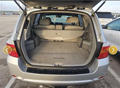 2010 Toyota Highlander Limited   - Photo 15 - Topeka, KS 66608