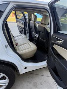 2020 Ford Edge SEL - Photo 9 - Topeka, KS 66608