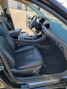 2021 Hyundai SONATA Hybrid Limited   - Photo 6 - Topeka, KS 66608