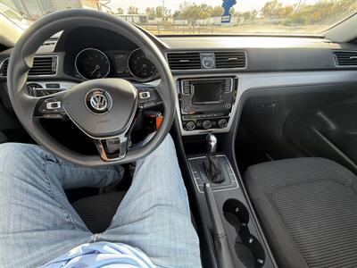 2016 Volkswagen Passat 1.8T S   - Photo 7 - Topeka, KS 66608