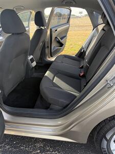 2016 Volkswagen Passat 1.8T S   - Photo 10 - Topeka, KS 66608