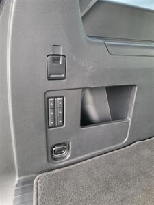 2018 Ford Expedition Platinum Max   - Photo 27 - Topeka, KS 66608