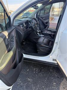 2015 Chevrolet Trax LTZ   - Photo 8 - Topeka, KS 66608