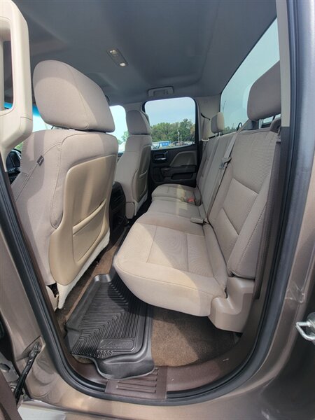 2015 Chevrolet Silverado 1500 LT - Photo 10 - Topeka, KS 66608