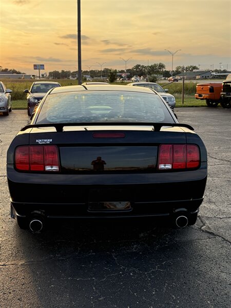 2005 Ford Mustang GT Deluxe - Photo 4 - Topeka, KS 66608