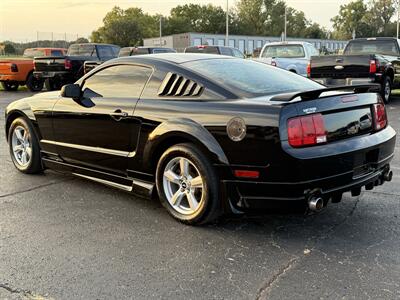 2005 Ford Mustang GT Deluxe - Photo 3 - Topeka, KS 66608