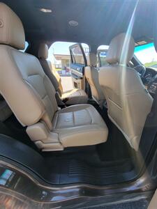 2016 Ford Explorer XLT   - Photo 12 - Topeka, KS 66608