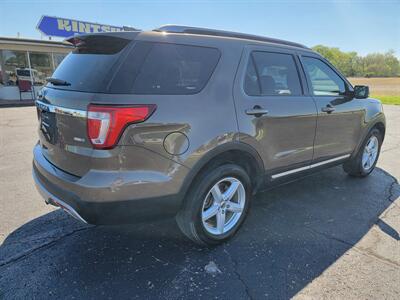 2016 Ford Explorer XLT   - Photo 5 - Topeka, KS 66608