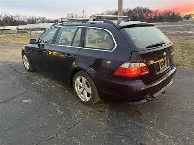 2006 BMW 5 Series 530xi - Photo 2 - Topeka, KS 66608