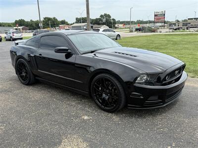 2014 Ford Mustang GT Premium - Photo 11 - Topeka, KS 66608