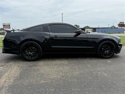 2014 Ford Mustang GT Premium - Photo 9 - Topeka, KS 66608