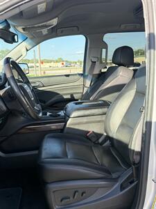 2017 GMC Yukon SLT   - Photo 9 - Topeka, KS 66608