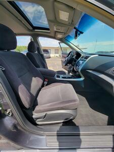 2013 Nissan Altima 2.5 SV   - Photo 14 - Topeka, KS 66608