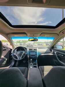 2013 Nissan Altima 2.5 SV   - Photo 16 - Topeka, KS 66608