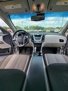 2010 Chevrolet Equinox LT - Photo 13 - Topeka, KS 66608