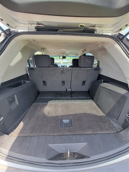 2010 Chevrolet Equinox LT - Photo 10 - Topeka, KS 66608
