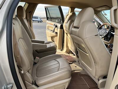 2012 Buick Enclave Leather   - Photo 14 - Topeka, KS 66608