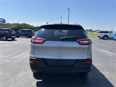 2015 Jeep Cherokee Latitude   - Photo 6 - Topeka, KS 66608