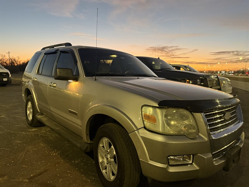 2008 Ford Explorer XLT   - Photo 1 - Topeka, KS 66608