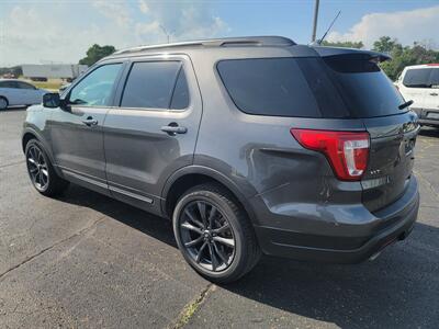 2018 Ford Explorer XLT - Photo 6 - Topeka, KS 66608