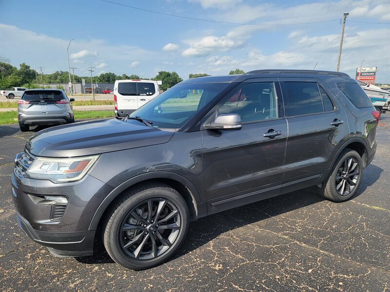 2018 Ford Explorer XLT   - Photo 1 - Topeka, KS 66608