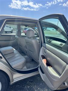 2000 Toyota Avalon XLS   - Photo 14 - Topeka, KS 66608