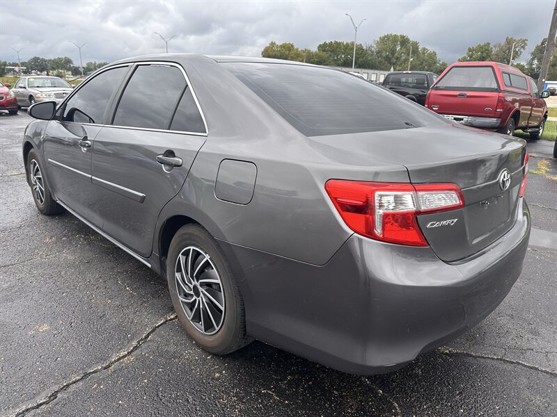2014 Toyota Camry LE - Photo 7 - Topeka, KS 66608