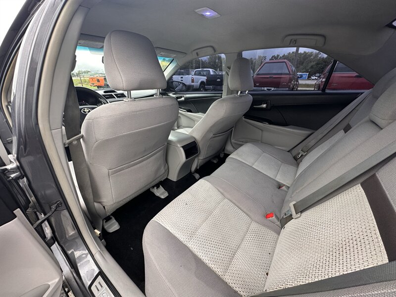 2014 Toyota Camry LE - Photo 10 - Topeka, KS 66608