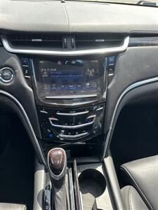 2013 Cadillac XTS Luxury Collection   - Photo 10 - Detroit, MI 48213