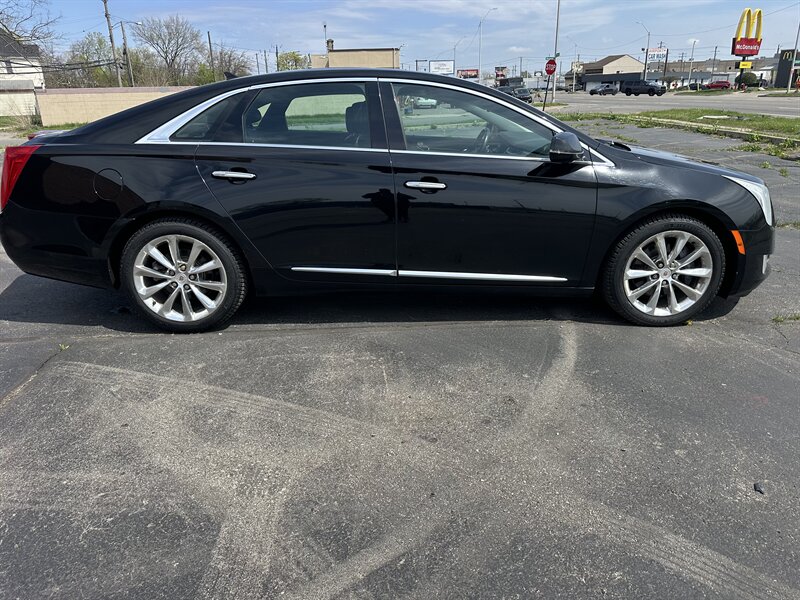 2013 Cadillac XTS Luxury Collection  