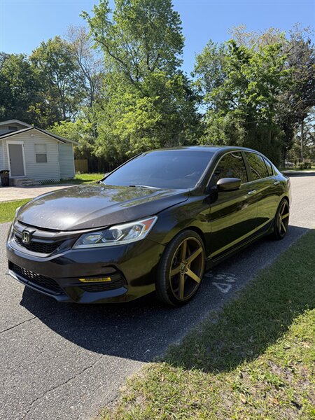 2017 Honda Accord Sport Special Edition - Photo 1 - Jacksonville, FL 32208