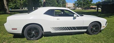 2010 Dodge Challenger SE Coupe