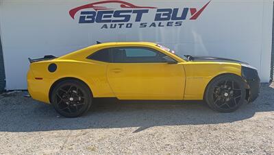 2011 Chevrolet Camaro LT   - Photo 2 - Terre Haute, IN 47807
