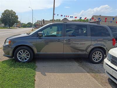 2018 Dodge Grand Caravan SXT - Photo 1 - Terre Haute, IN 47807