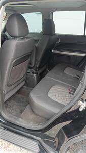 2009 Chevrolet HHR LT - Photo 3 - Terre Haute, IN 47807