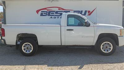 2009 Chevrolet Silverado 1500 Work Truck - Photo 2 - Terre Haute, IN 47807