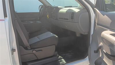 2009 Chevrolet Silverado 1500 Work Truck - Photo 5 - Terre Haute, IN 47807