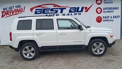 2011 Jeep Patriot Latitude   - Photo 2 - Terre Haute, IN 47807