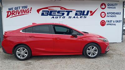 2017 Chevrolet Cruze LT Auto - Photo 1 - Terre Haute, IN 47807