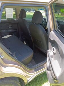 2015 Kia Soul + - Photo 9 - Terre Haute, IN 47807