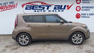 2015 Kia Soul + Wagon